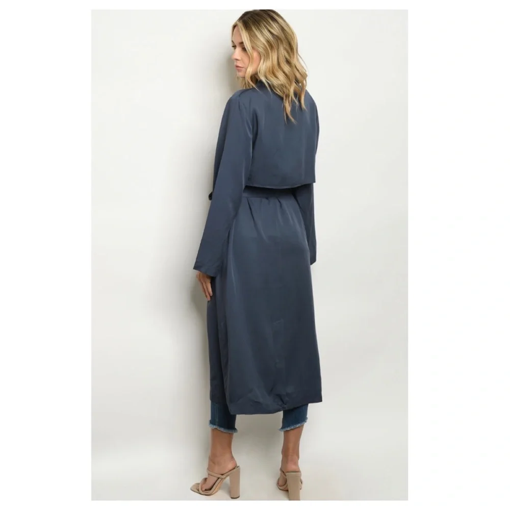 39🆑 2 for $16 Navy trench coat - Picture 4 of 4